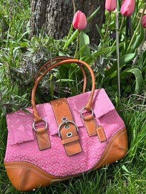 Pink Coach Soho Hampton Signature Satchel purse monogram Vintage